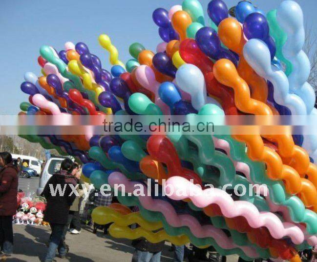 Colorful screw balloon