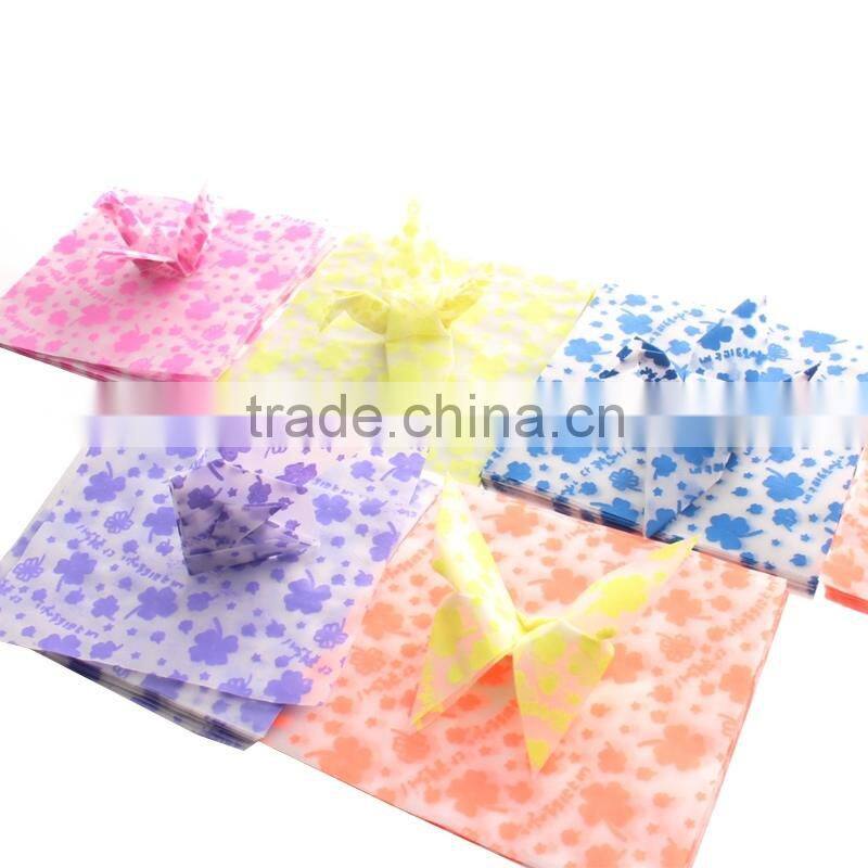 2016 Hot Sale Wholesale Candy Color Folded Origami Cranes For Restaurant