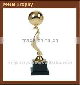 Manufacturer and Exporter of Metal Star Trophy With Figure
