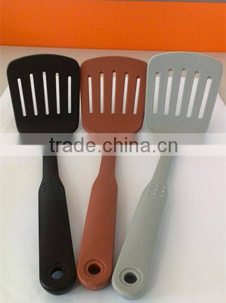 FDA,LFGB Approval Kitchen Equipment Nylon Utensil Manufacturer New style colorful kitchen tools nylon utensil set