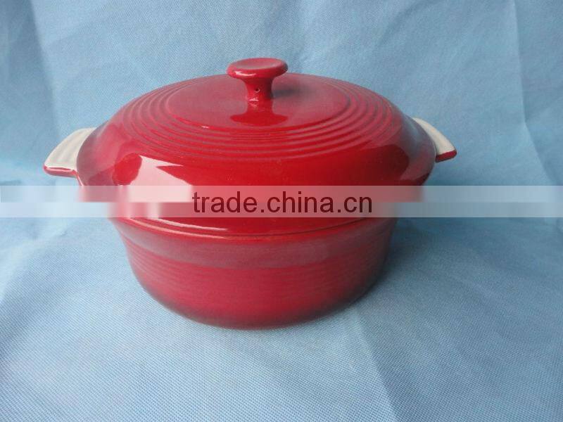 YT -decorative pattern ceramic tureen with lid stock