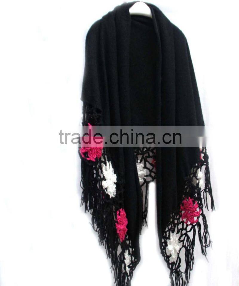 New style knitting ladies capes with flower