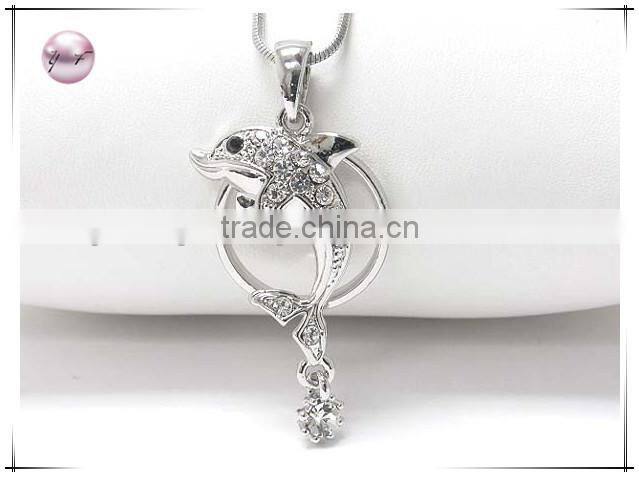 White gold plating crystal stud dolphin round pendant necklace
