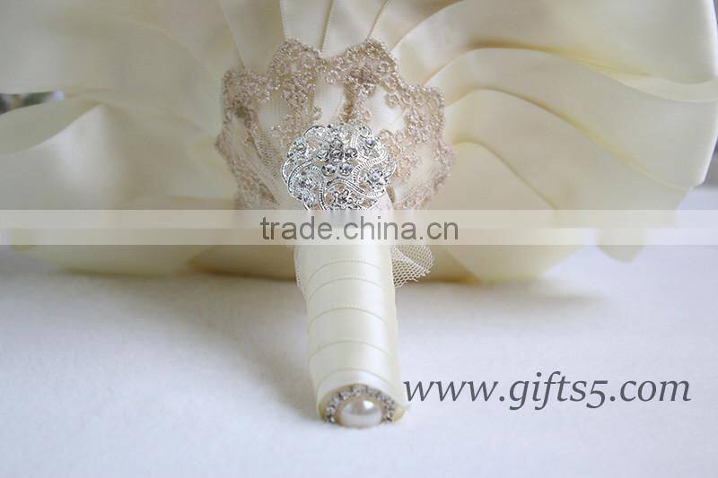 Elegant white wedding bridal bouquet with blue ctrystal wholesale