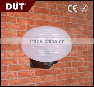 zhongshan supplier environmental friendly garden acrylic plastic fence lamp