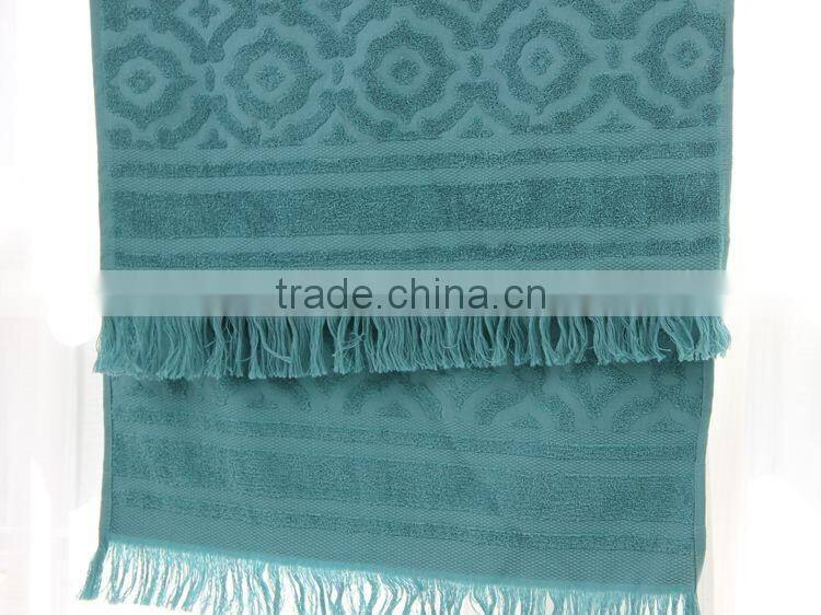 China factory 100% cotton new design bath towel with tassels