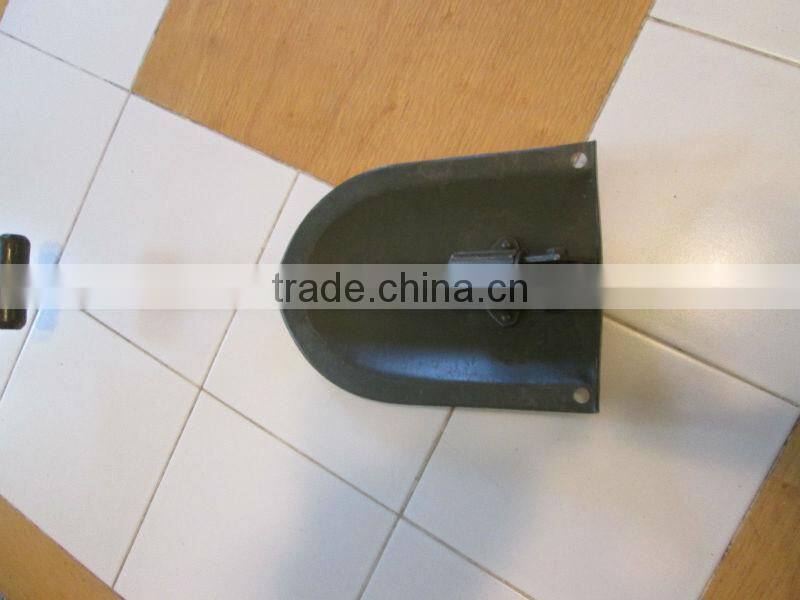 VINTAGE MILITARY ENTRENCHING SHOVEL FOLDING T HANDLE