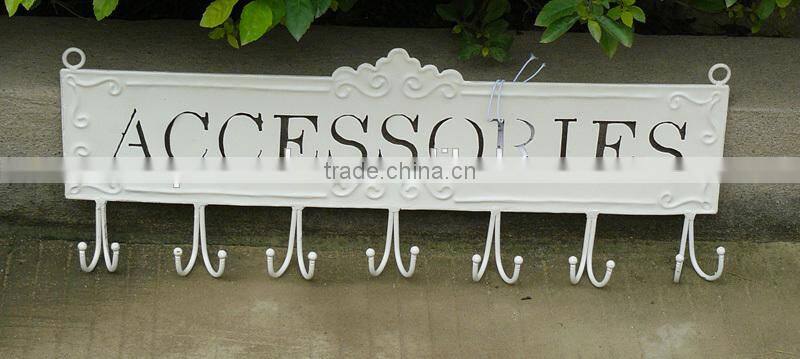 Decorative heart shape wall mounted hook