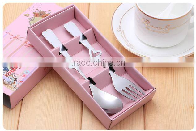 exquisite wedding favors as gift box