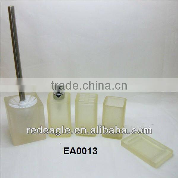 Complete bath sets products novel resign home decoration 2016 hot sale products