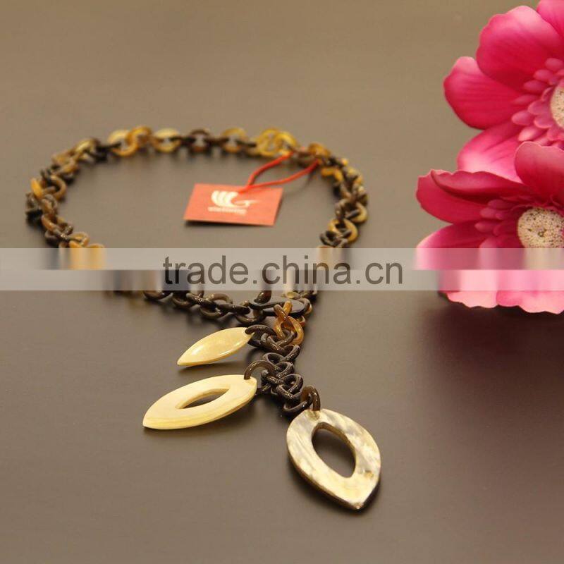 Unique jewelry horn necklace for girl