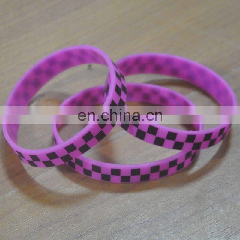 Hot sell on alibaba LED/ light up silicone bracelet/wristband