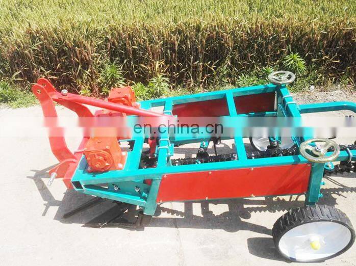 Small India 1 Row Tractor Groundnut Peanut Combine Harvester Machine