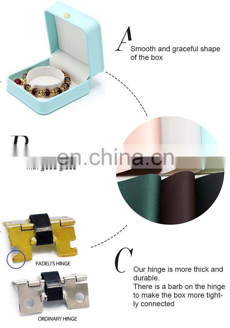 custom logo hot sell  jewelry packaging box portable travel box bracelet box
