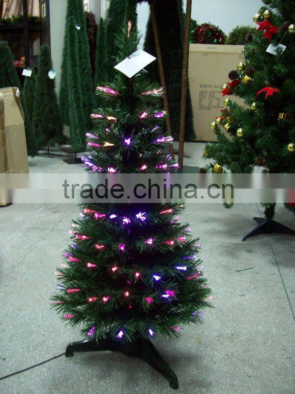 Best price LED artificial Christmas pine tree hot selling