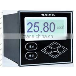Online Conductivity meter for pipe installation