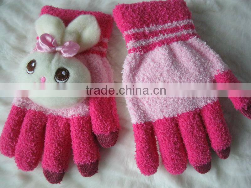 sewing smartphone gloves for touch screen and panel