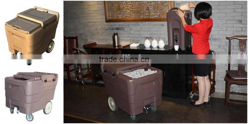 Ice storage bucket adopts PE overall rotational molding technology with heavy-duty wheels