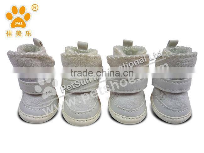 Fashion new style wholesale factory price best selling Winter days shoe / dog clothes hanger