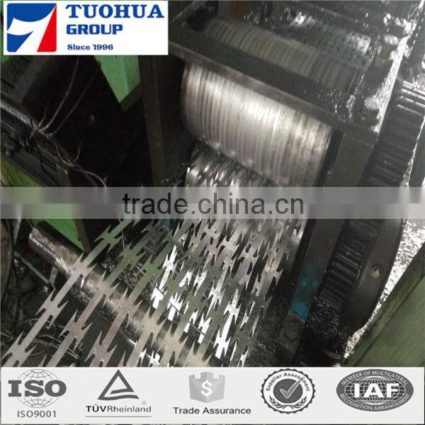 DIRECTLY FACTORY HIGH QUALITY HOT-SALES RAZOR WIRE MAKING MACHINE