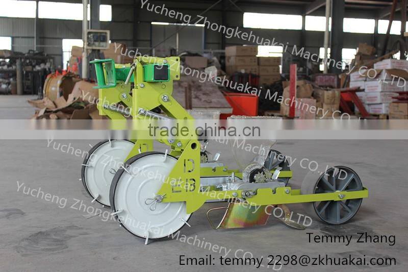 Farming vegetable seeder