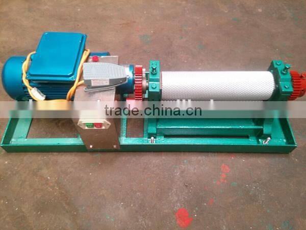 Hand roll bee wax embossing machine factory offer