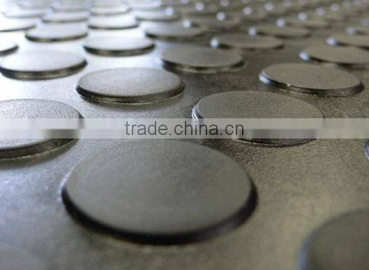 round stud rubebr matting