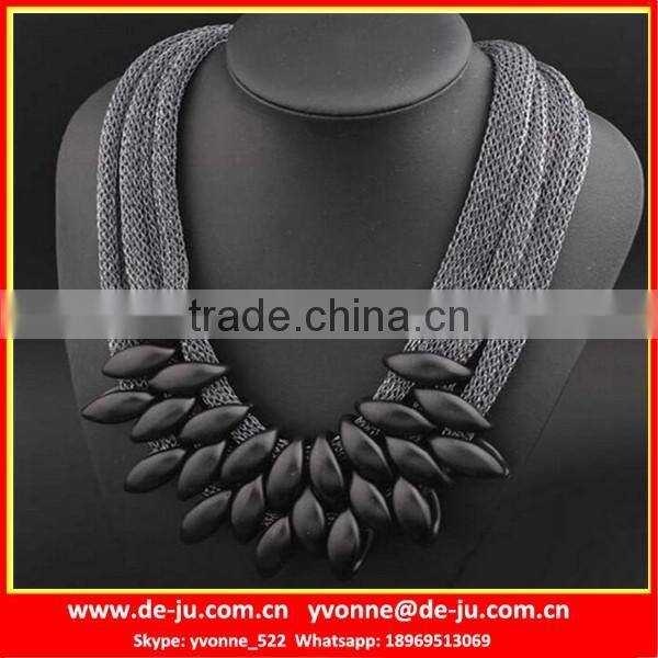 Three Strings Drop Shaped Golden Metal Necklace