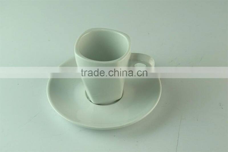 100ml stocked Cheap white ceramic coffee cup with saucer