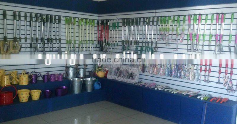 Garden Hand Tool Cultirator Yellow Wood Handle HIgh Quality Fashion Pratical