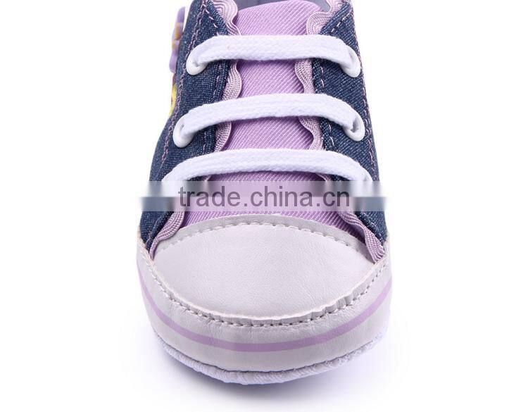 Flower embroidered ruffles mori baby girl's shoes