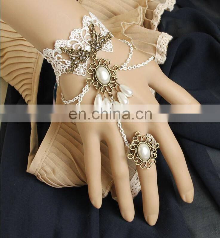 New Arrival Vintage White Lace Bride Wristlet Jewelry Bracelet