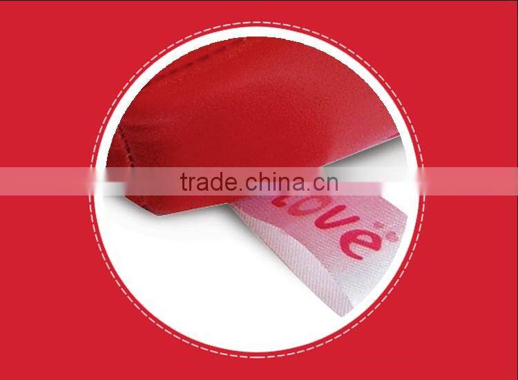 Novelty heart shaped rechargeable stereo bluetooth speaker gift