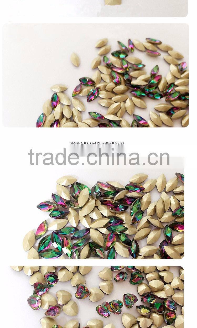 3D Nail Art DIY Decoration Luxury Crystal Colorful Flame Round & Rhombus Pattern Rhinestone & Decoration For Manicure Tools