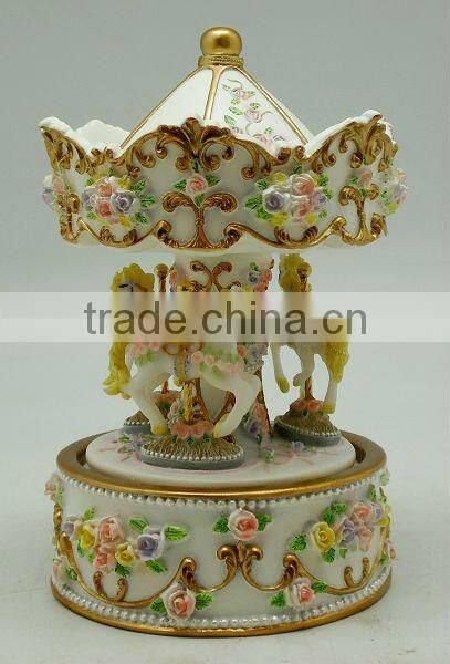 Min carousel music box for the christmas