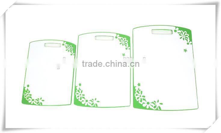 cheap non slip plastic chopping cutting board cb022