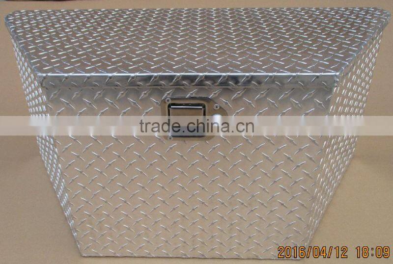 Aluminum Flat Plate Side Mount Tool Box, Silver