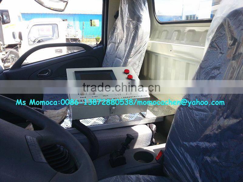 6 wheelers asphalt distributor truck,asphalt spray ruck,bitumen distributor truck 8-10cbm