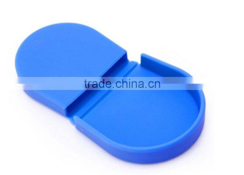 Bear shape silicone wallet