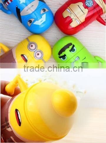 Wholesale Stock Small Order Plastic Portable Electronic Mini Fan