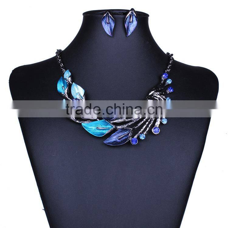 2015 last alloy necklace hot sale Jewelry set for laddy