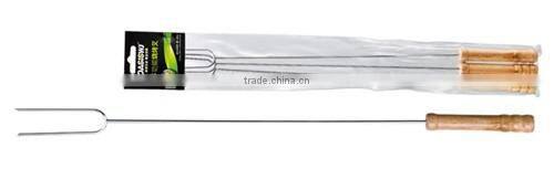 Easy to use mental BBQ Grill Roasting Skewers fork with wooden handle;3 pcs in a set