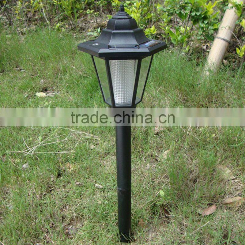 Solar Powered Outdoor Garden LED Light Path/Yard /Landscape Post Lawn Lamp