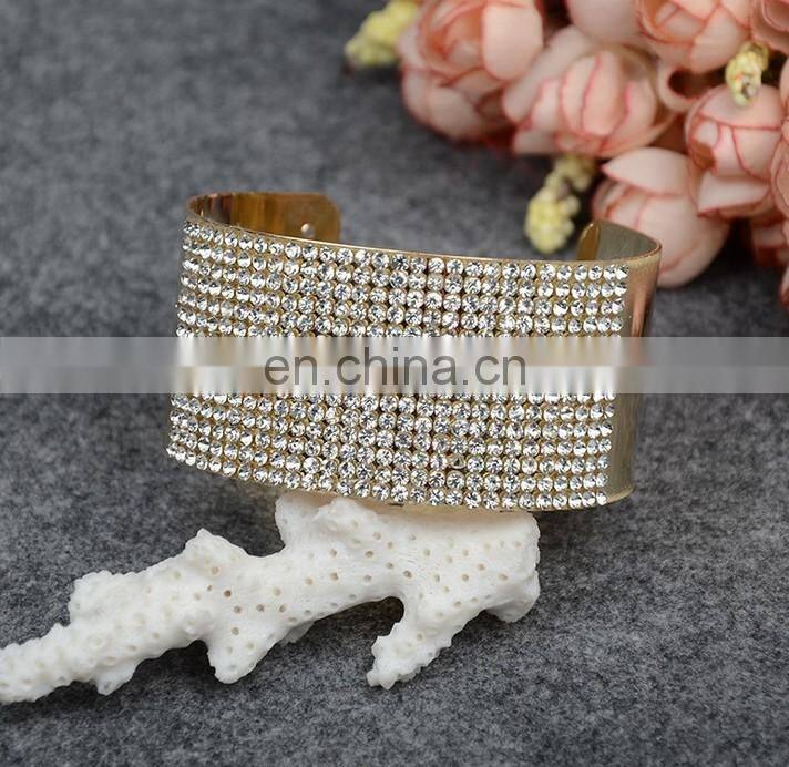Newest design bangle shinny bangle Rose gold bangle with shell bracelet