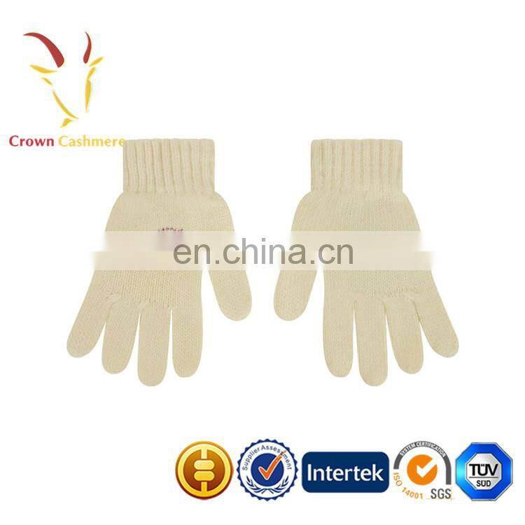 Beautiful Cashmere Knitted Hat Scarf Gloves Set for Child