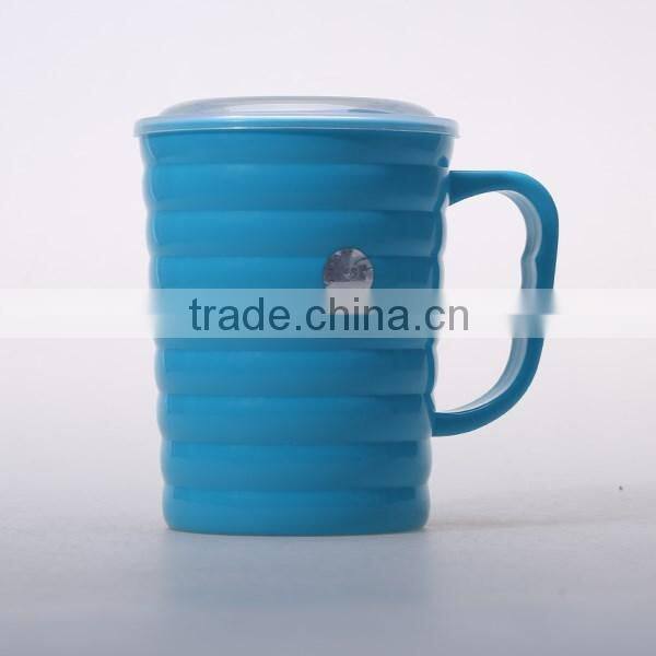 Ripple Design Portable Microwave Soup Mug with Cover