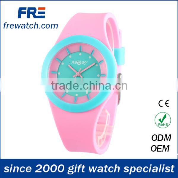 hot sales 2015 fashion silicone watch with japan movement water resisting