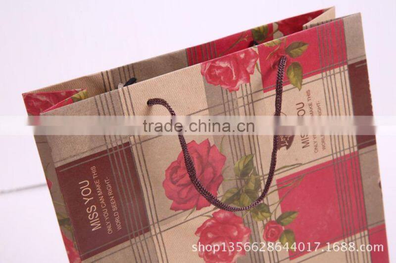 Dongguan factory factory hot sell paper bag gift bag printing