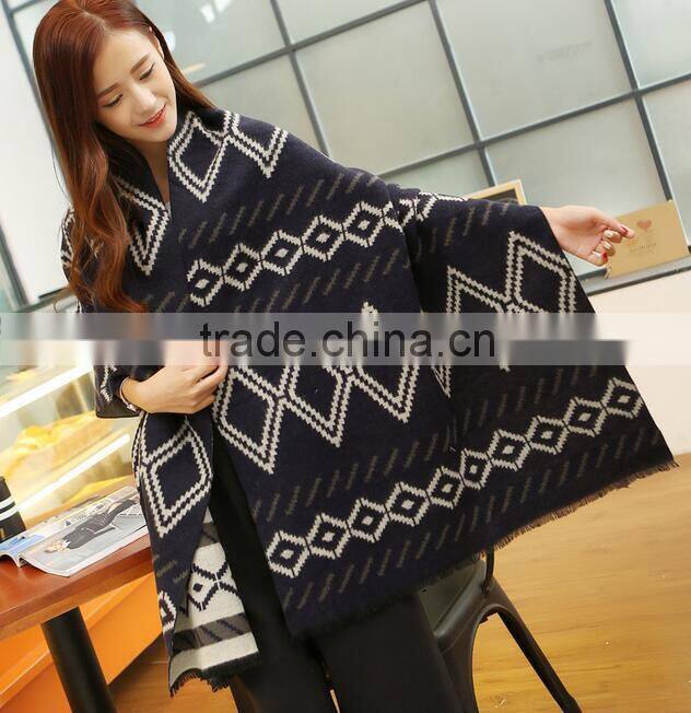 Whoesale Rhombic Geometry Pattern Jacquard Ladies Cashmere Poncho Shawl