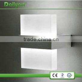 2015 Hot Sale CE and RoHS up down wall light saa